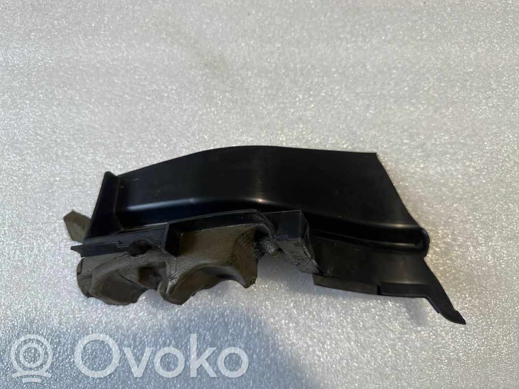 Muu moottoritilan osa   68253120AA,72523