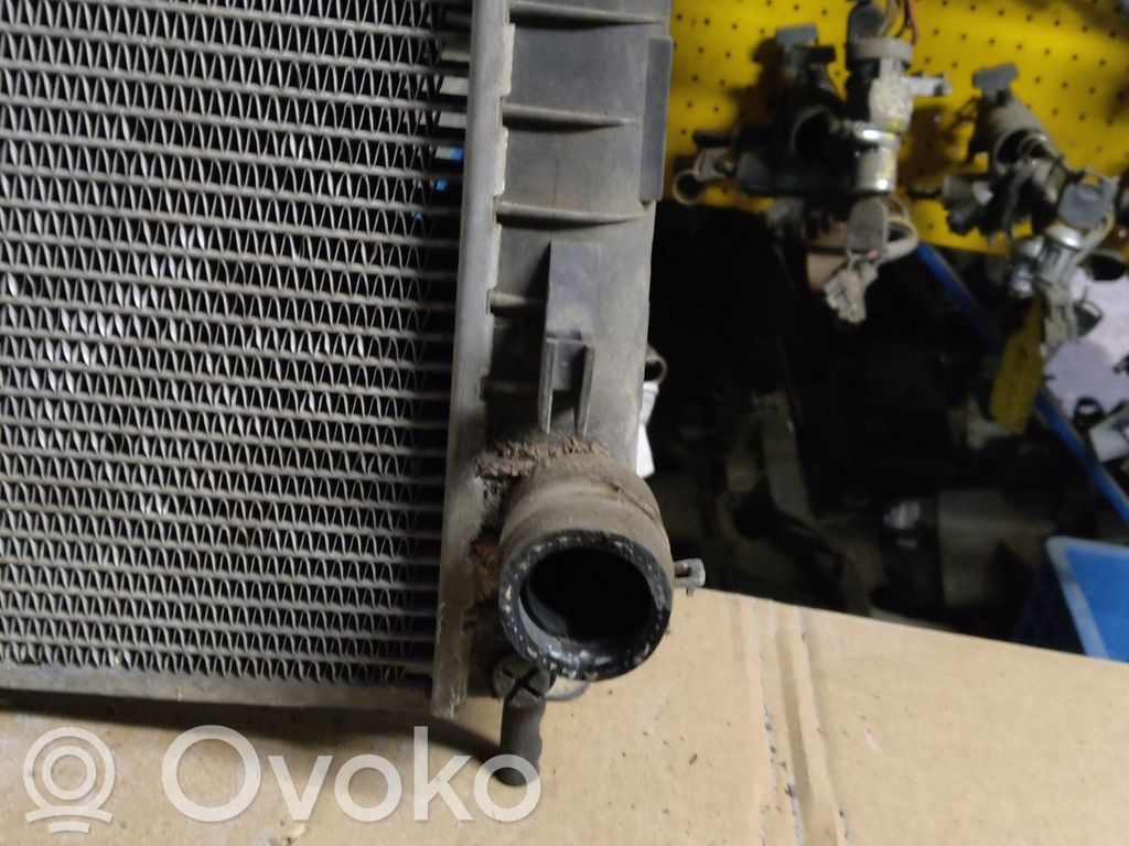 Ford Mondeo MK I Radiator lichid răcire 