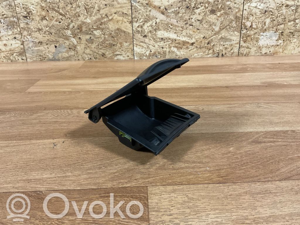 Citroen C4 I Ashtray (front) 