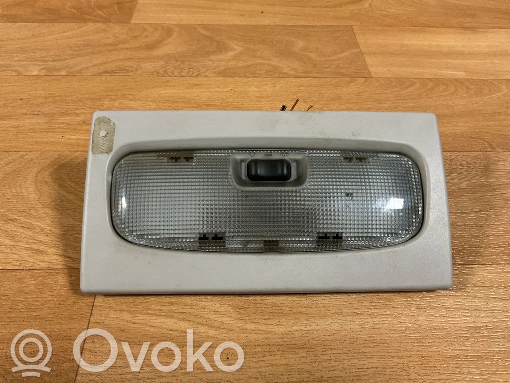 Etuistuimen valo   4M5113733A