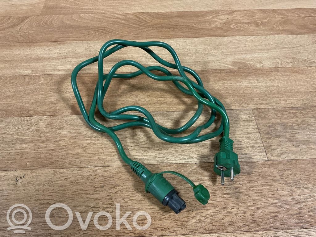 Volvo V70 Electric engine pre-heating system (optional) 