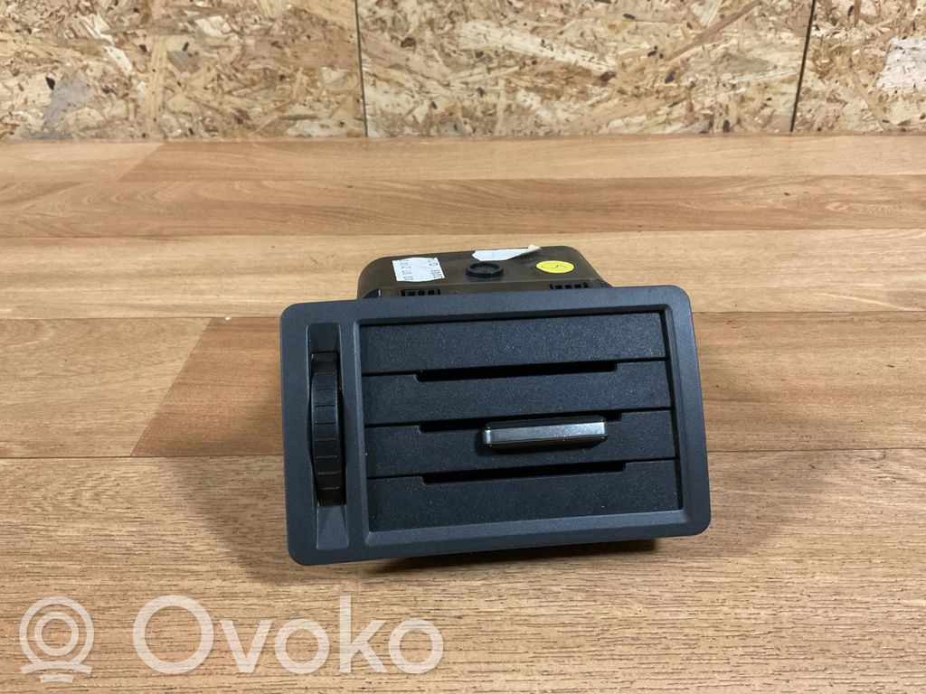 Ford Focus C-MAX Boczna kratka nawiewu deski rozdzielczej 