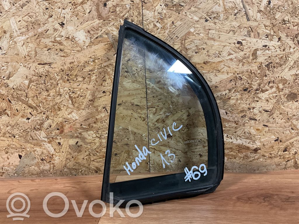 Honda Civic Szyba karoseryjna tylna 
