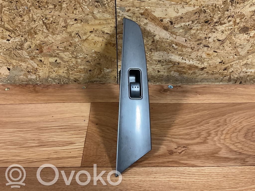 Mazda 3 I Electric window control switch 