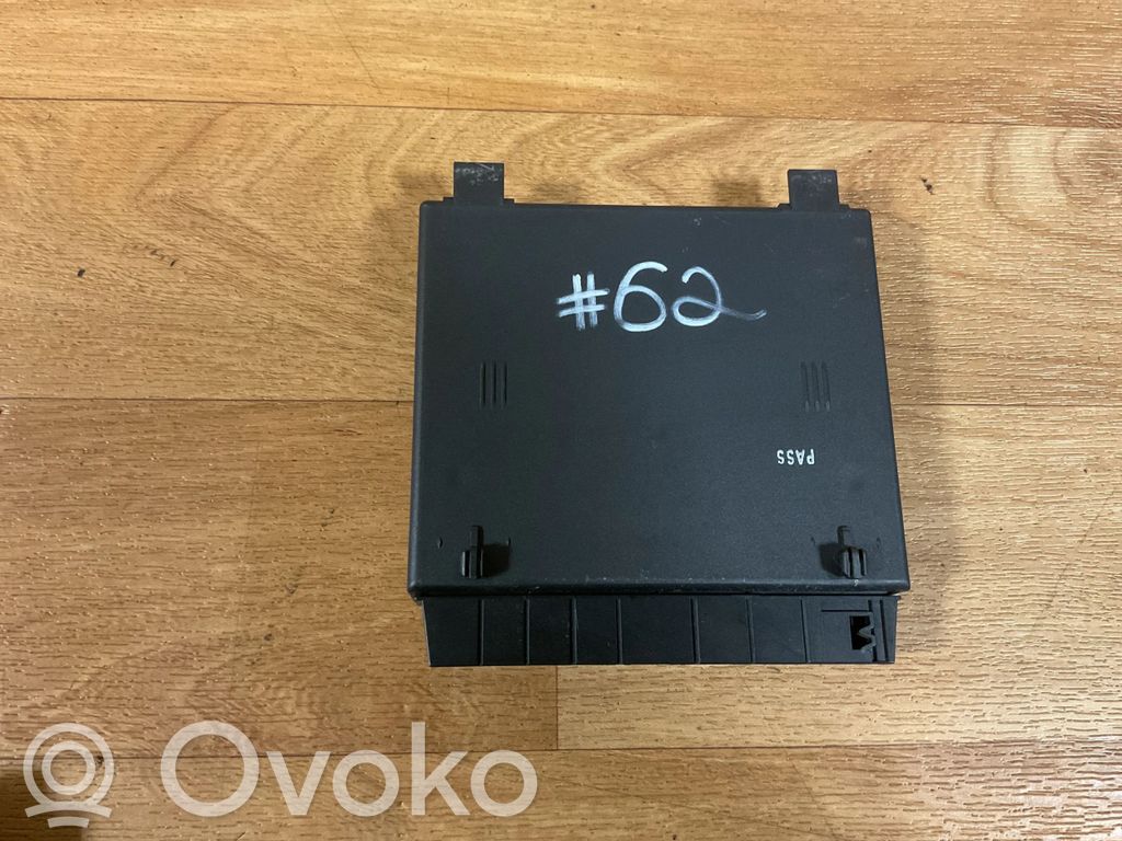 Istuimen säädön moduuli   00004008C4,000220925,6927270