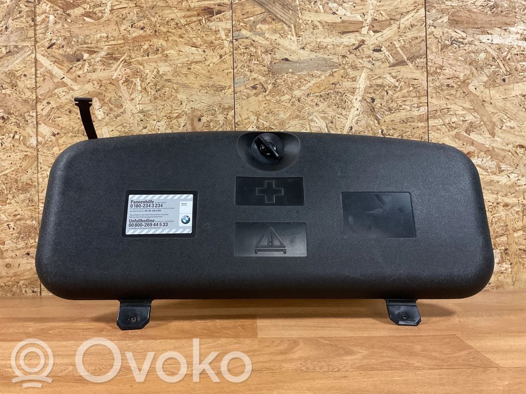 BMW 5 E60 E61 Instrumentu kaste 