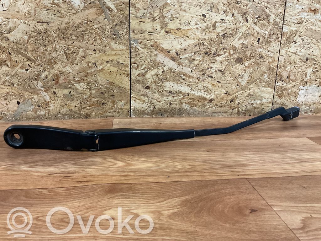 Volvo V70 Ramię wycieraczki szyby przedniej / czołowej 