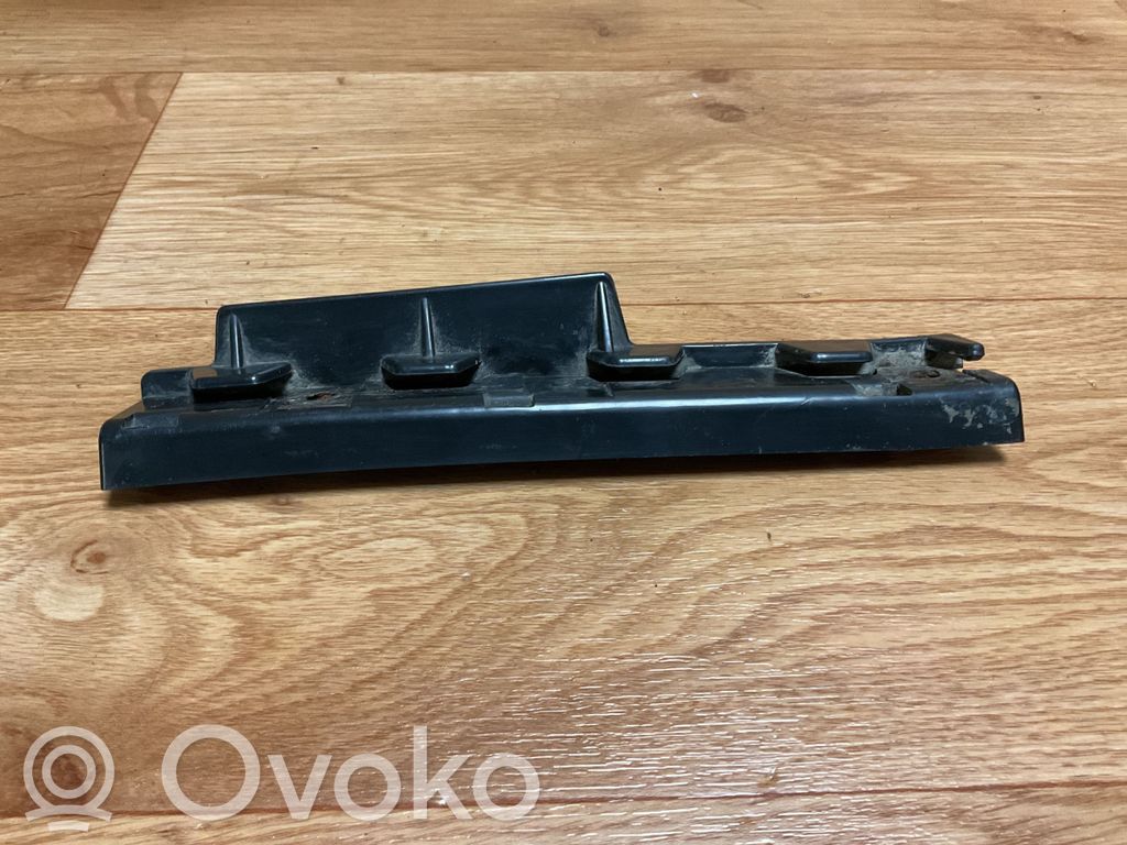 Front bumper mounting bracket   51777066228