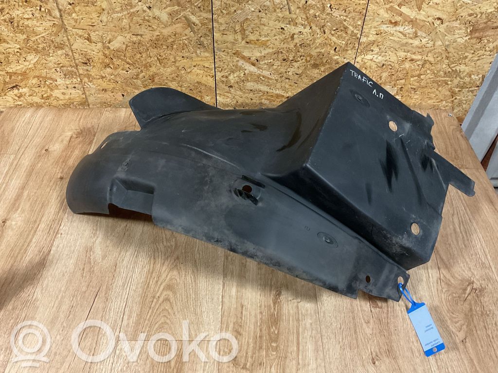 Renault Trafic II (X83) Nadkole przednie 
