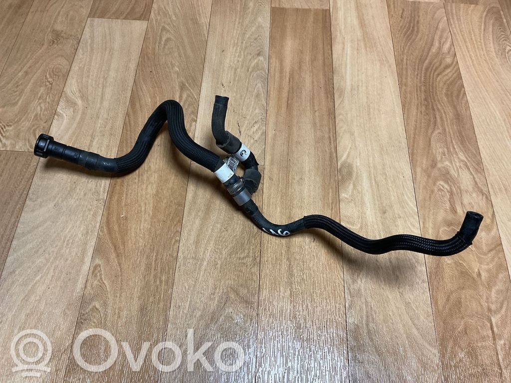BMW 5 E60 E61 Fuel line pipe 