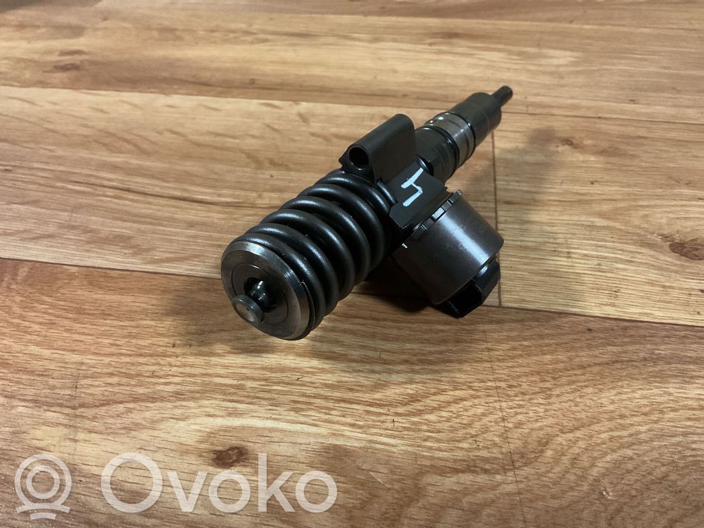 Audi A4 S4 B7 8E 8H Inyector de combustible 