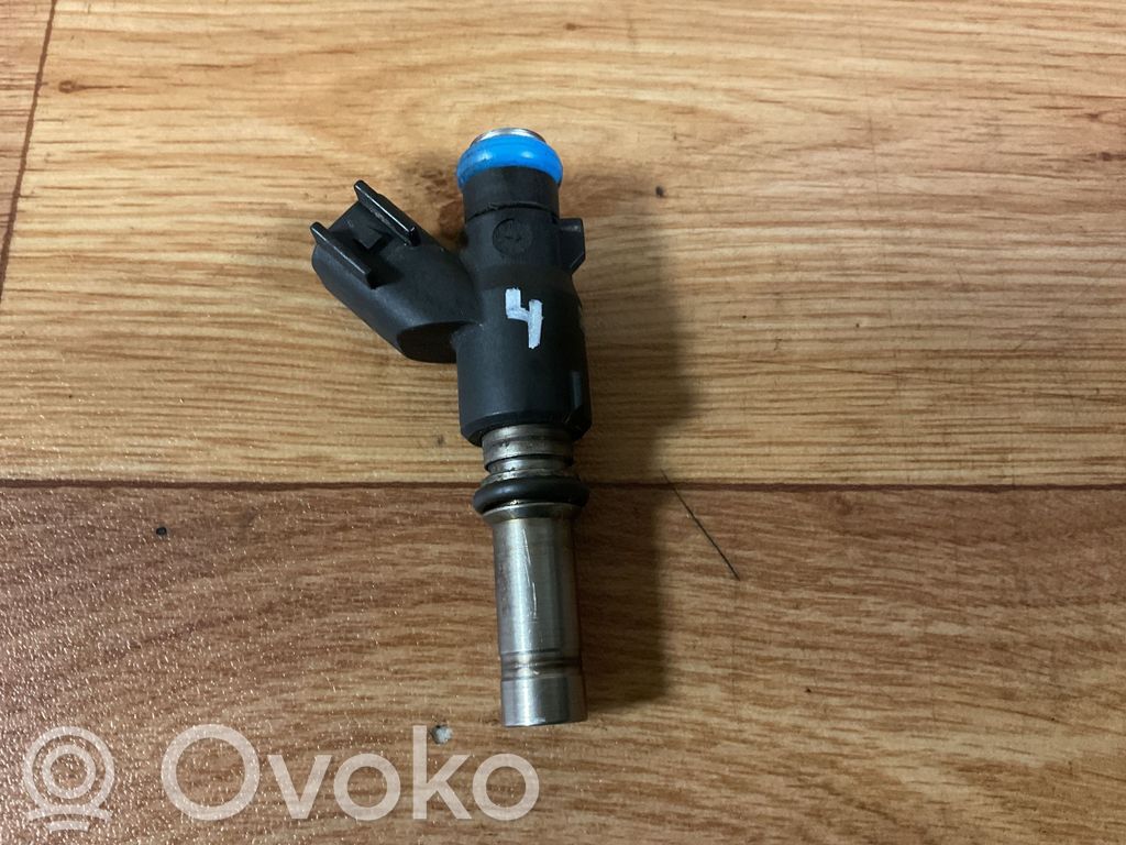 Inyector de combustible   25380933,8268B