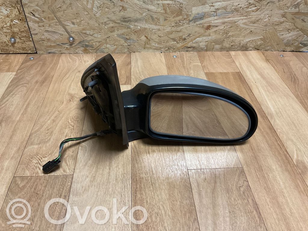 Front door electric wing mirror   E11015475,E11025475
