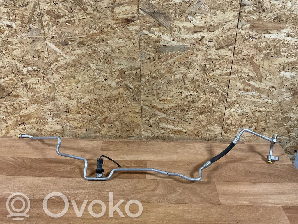 BMW 5 E60 E61 Air conditioning (A/C) pipe/hose 