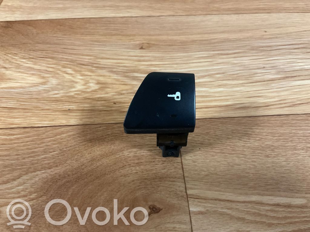Central locking switch button   96366684XT