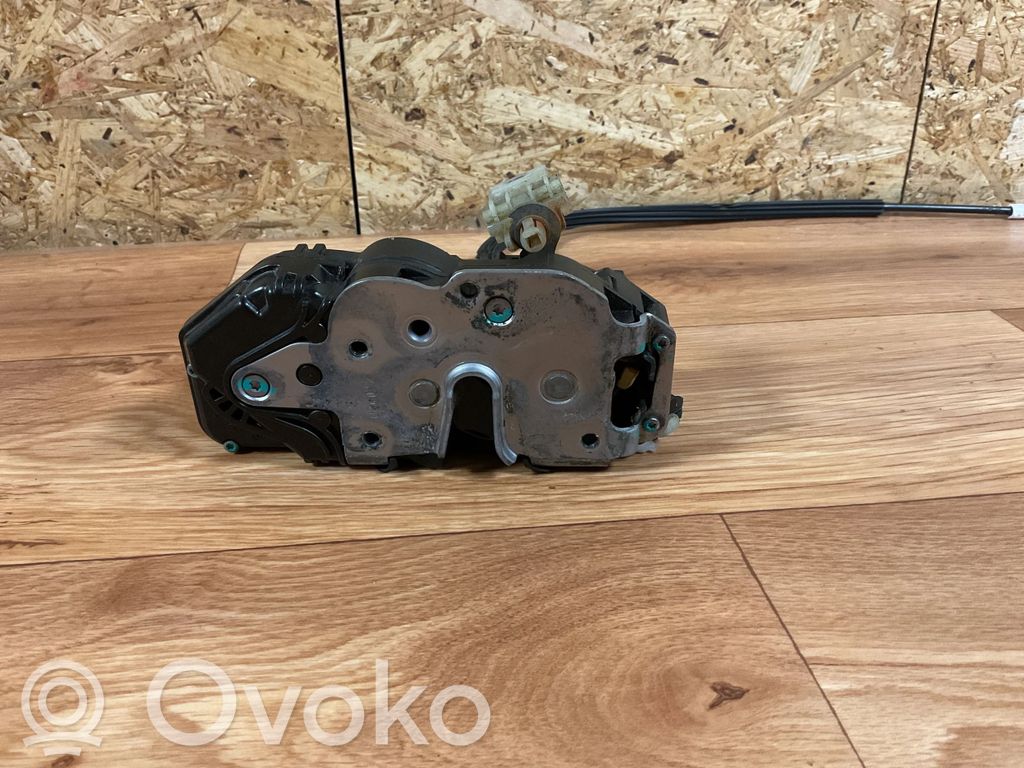 Opel Insignia A Etuoven lukko 