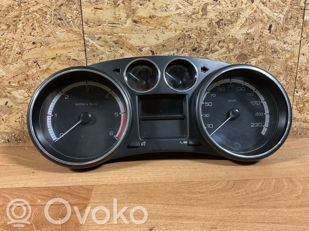 Peugeot 308 Vitezometru (grup de instrumente) 