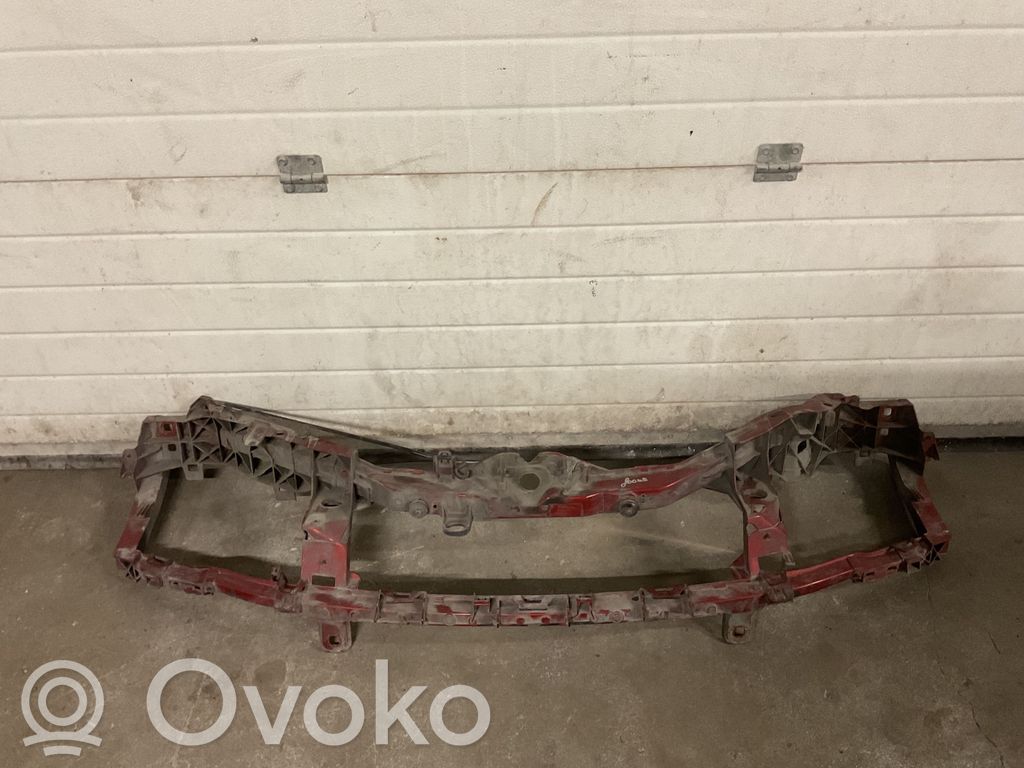 Ford Focus Radiatoru panelis 