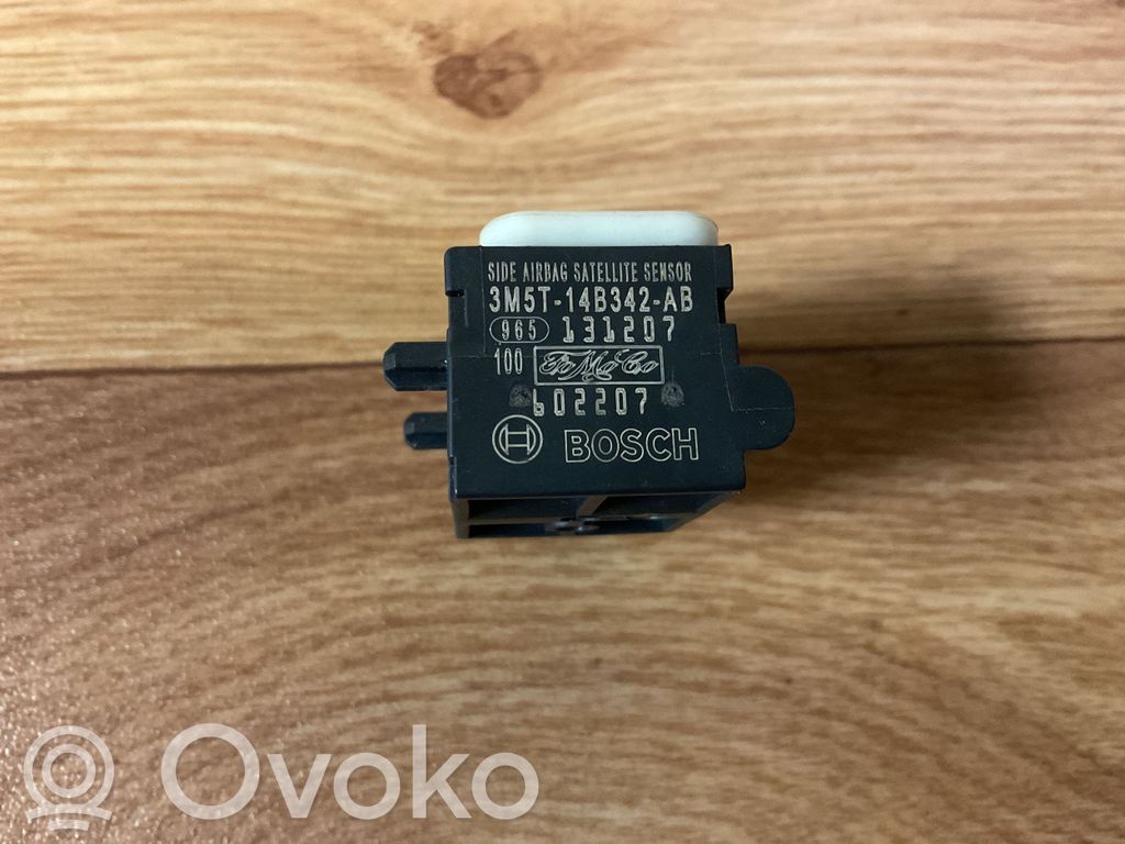 Ford Focus Czujnik uderzenia Airbag 