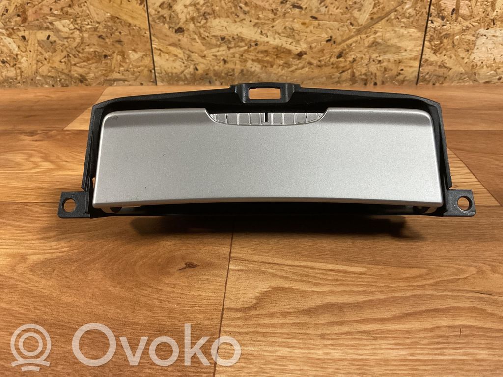 Ford Mondeo MK IV Aschenbecher 