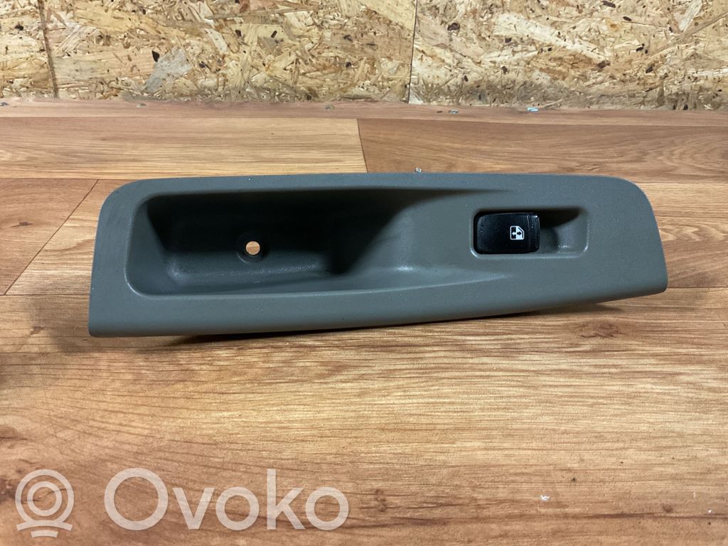 Chevrolet Nubira Electric window control switch 