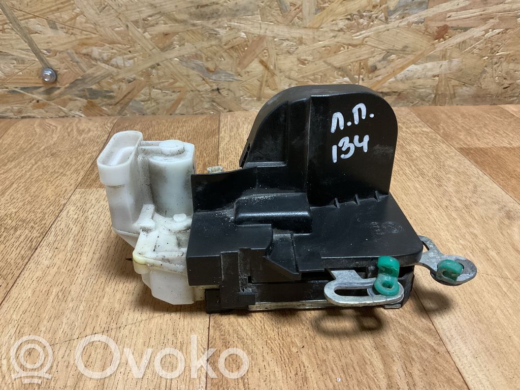 Alfa Romeo 147 Serratura portiera anteriore 