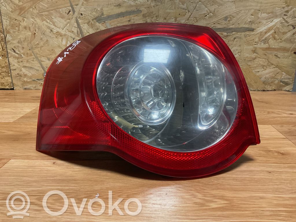 Volkswagen PASSAT B6 Luci posteriori 