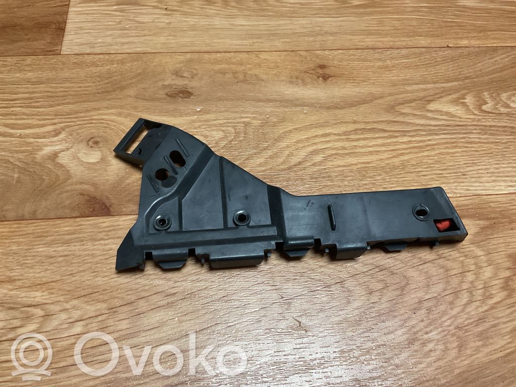 Opel Insignia A Front bumper mounting bracket 