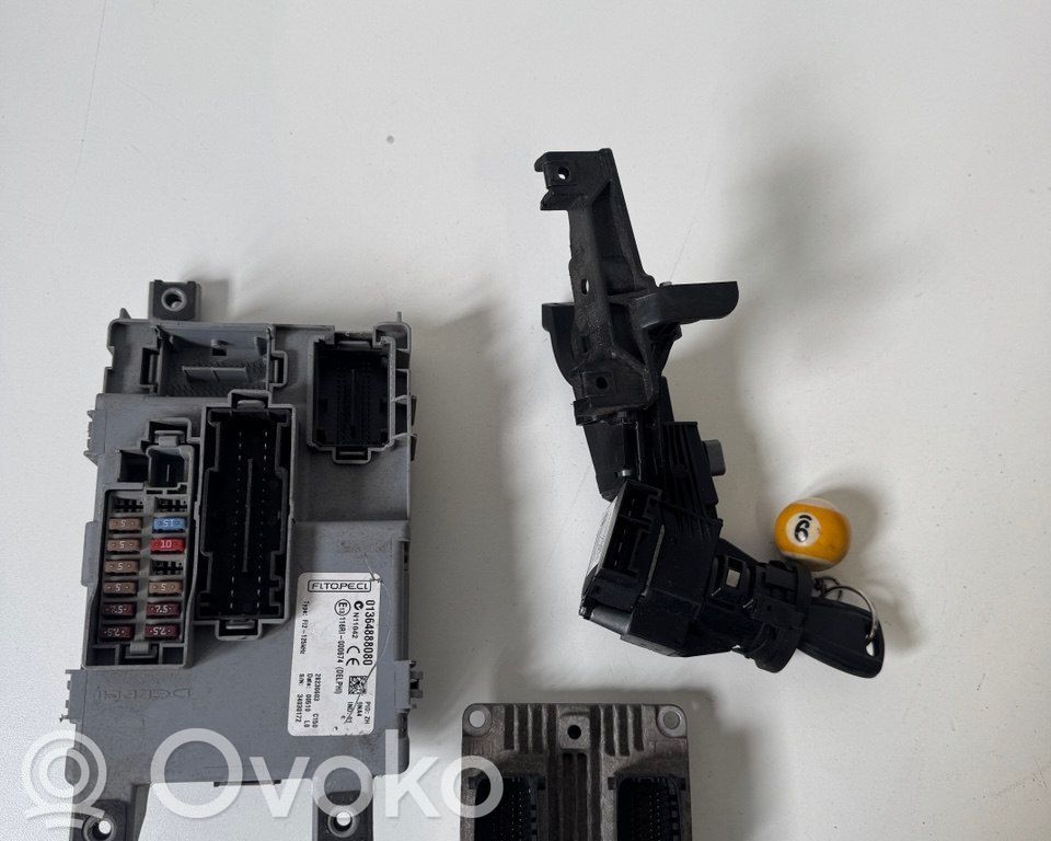 Fiat Fiorino Unité de commande, module ECU de moteur 