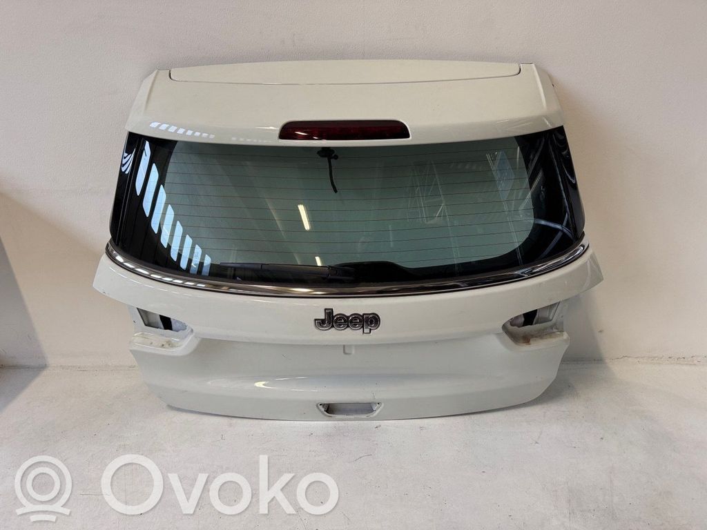 Tailgate/trunk/boot lid