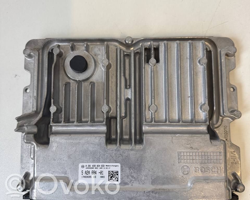 BMW 1 F40 Engine control unit/module ECU 