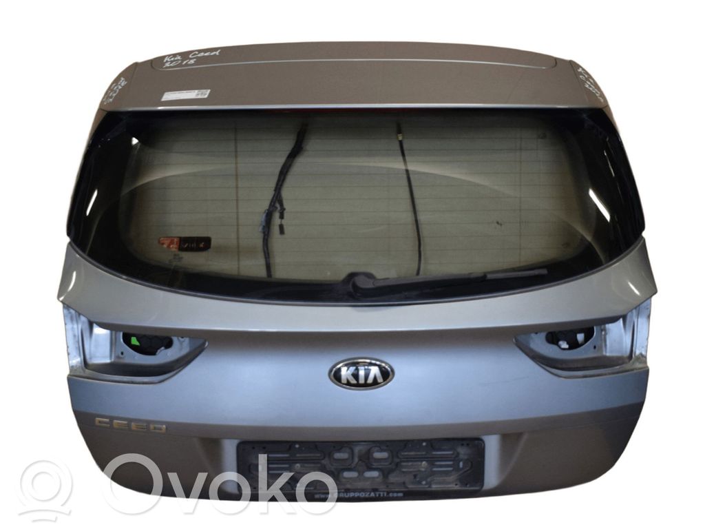 KIA Ceed Puerta del maletero/compartimento de carga 