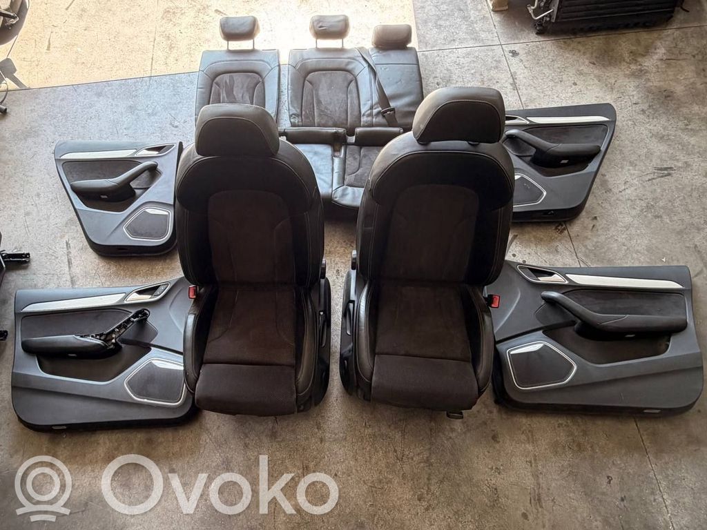 Seat set