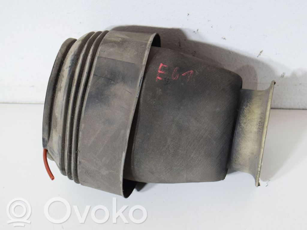 Rear coil spring   37126765602