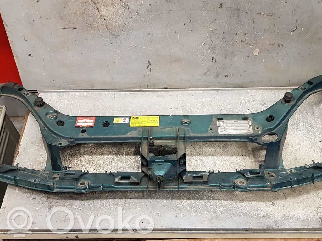 Ford Focus Radiatoru panelis 