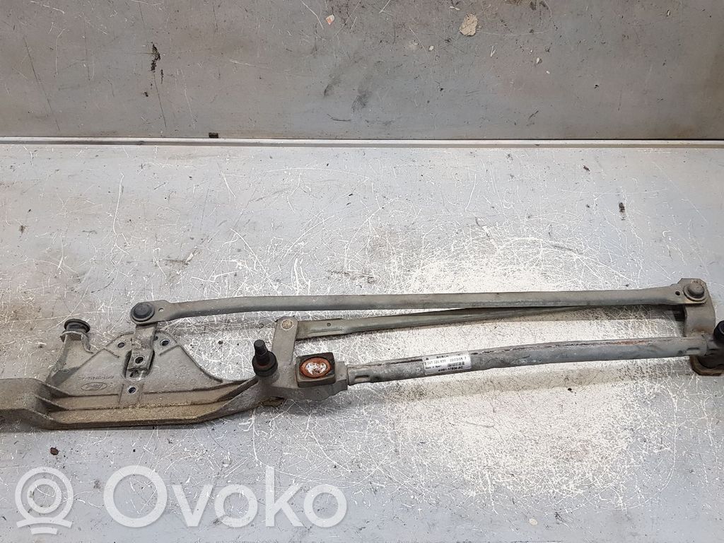 Front wiper linkage   1704580