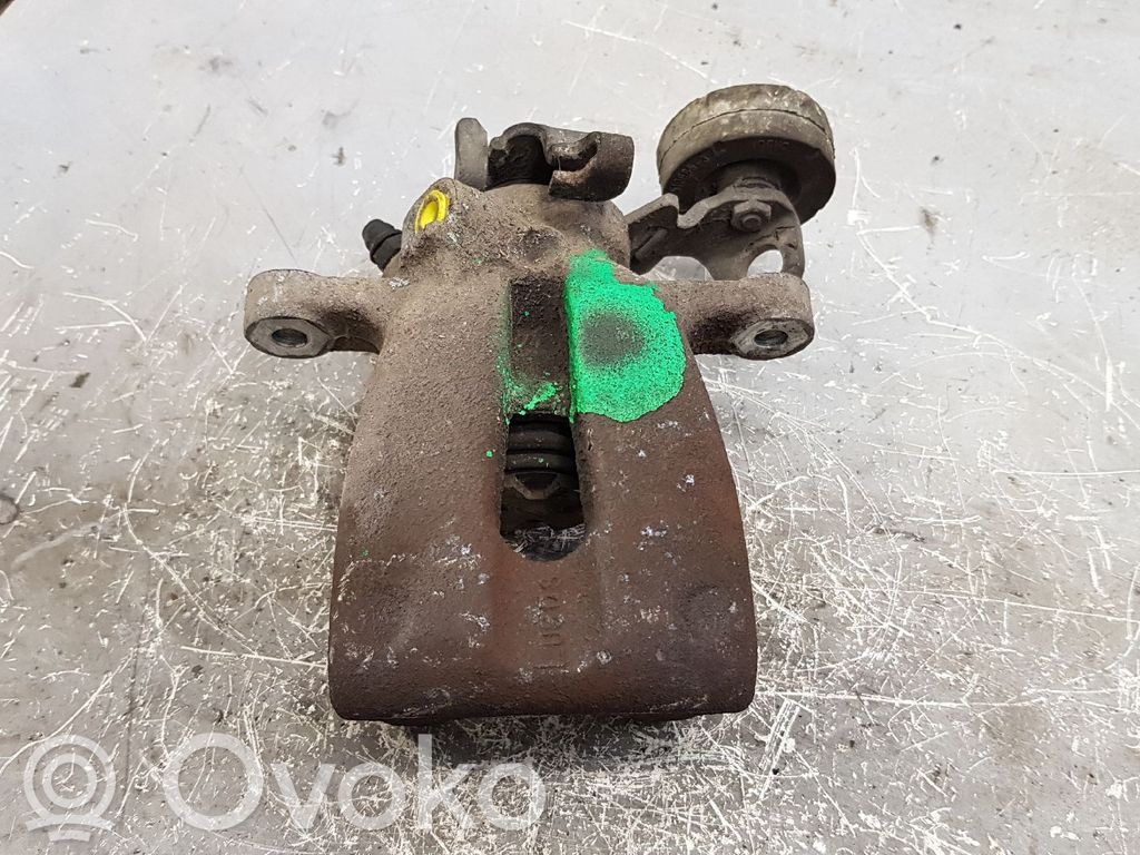 Opel Astra G Tylny zacisk hamulcowy 