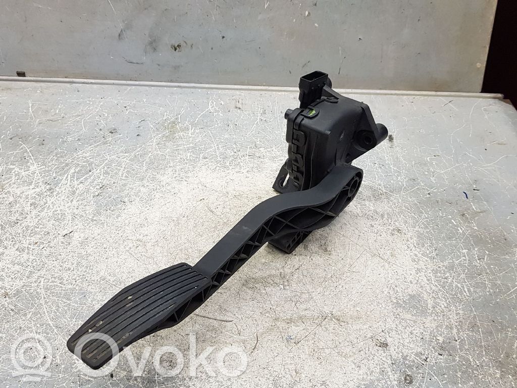 Opel Corsa C Kaasupoljin 