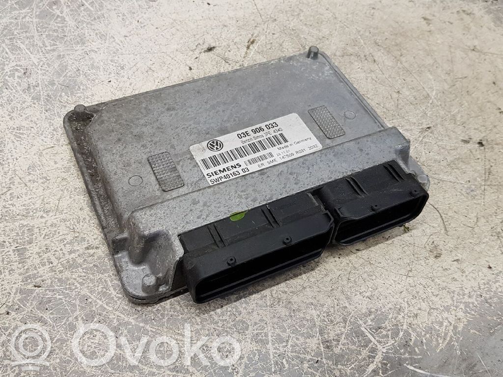 Volkswagen Polo IV 9N3 Unitate/modul de control motor 