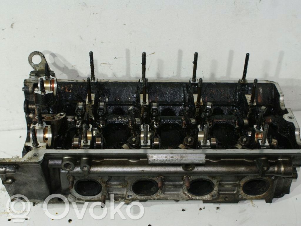 BMW 7 E65 E66 Engine head 