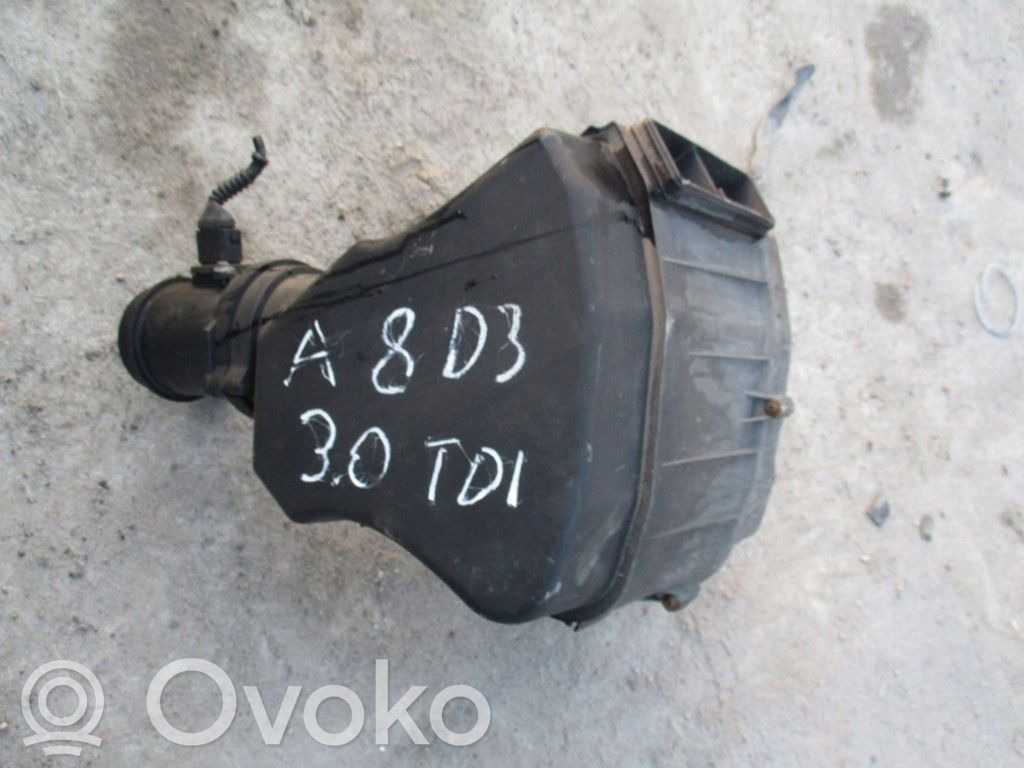 Ilmansuodattimen kotelo   059133823D