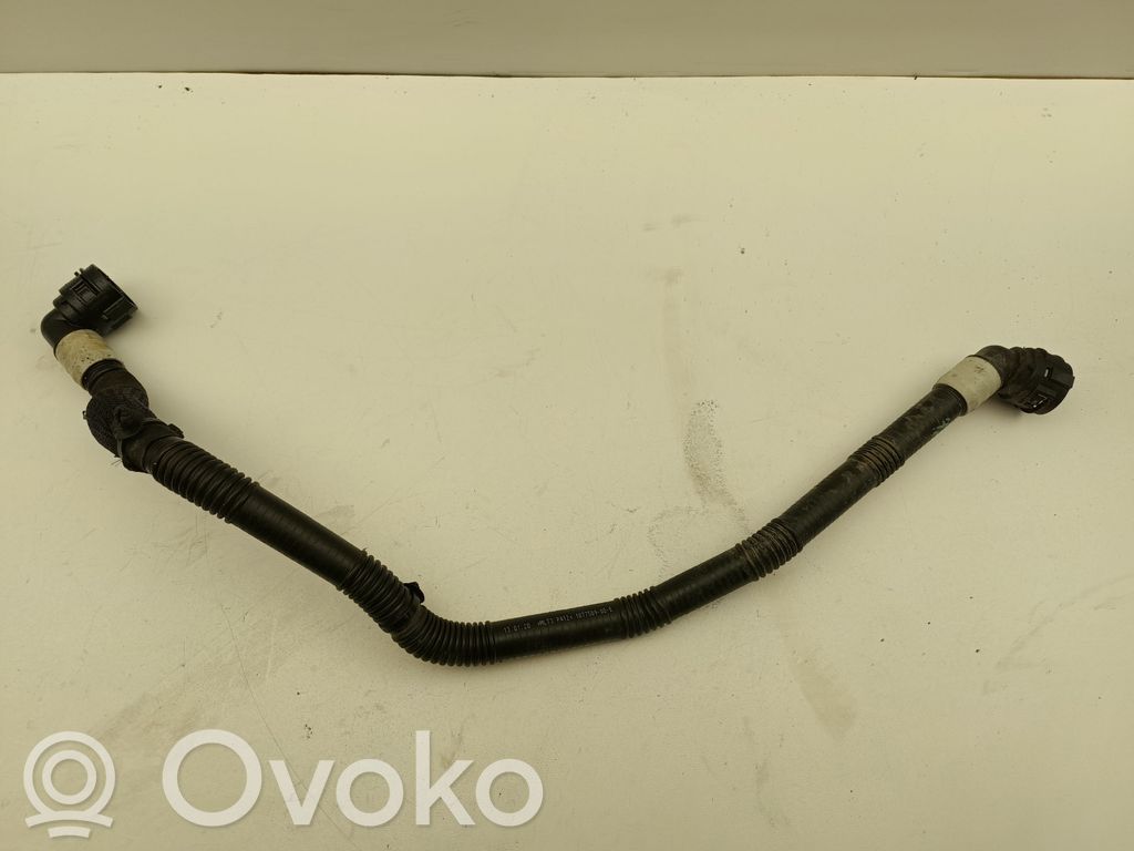 Tesla Model 3 Caurulīte (-es) / šļūtene (-es) 