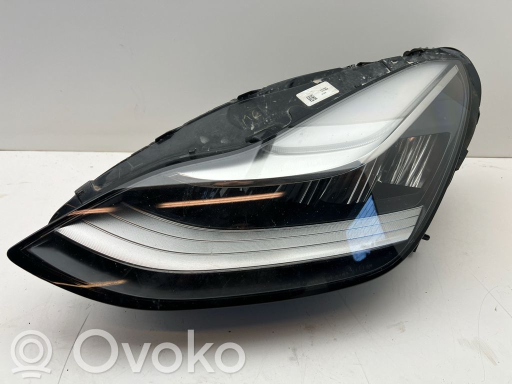 Tesla Model 3 Headlight/headlamp 