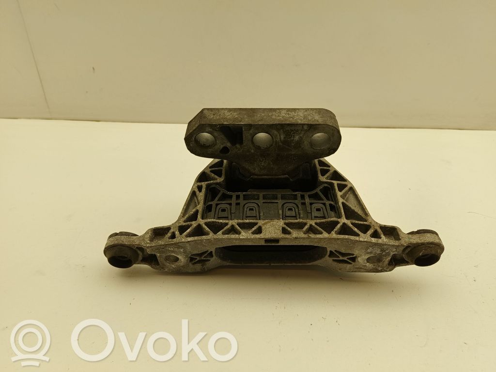 Opel Insignia B Engine mount bracket 