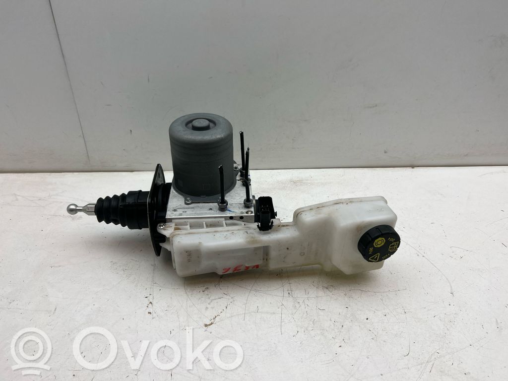 Volvo EX30 Jarrutehostin 