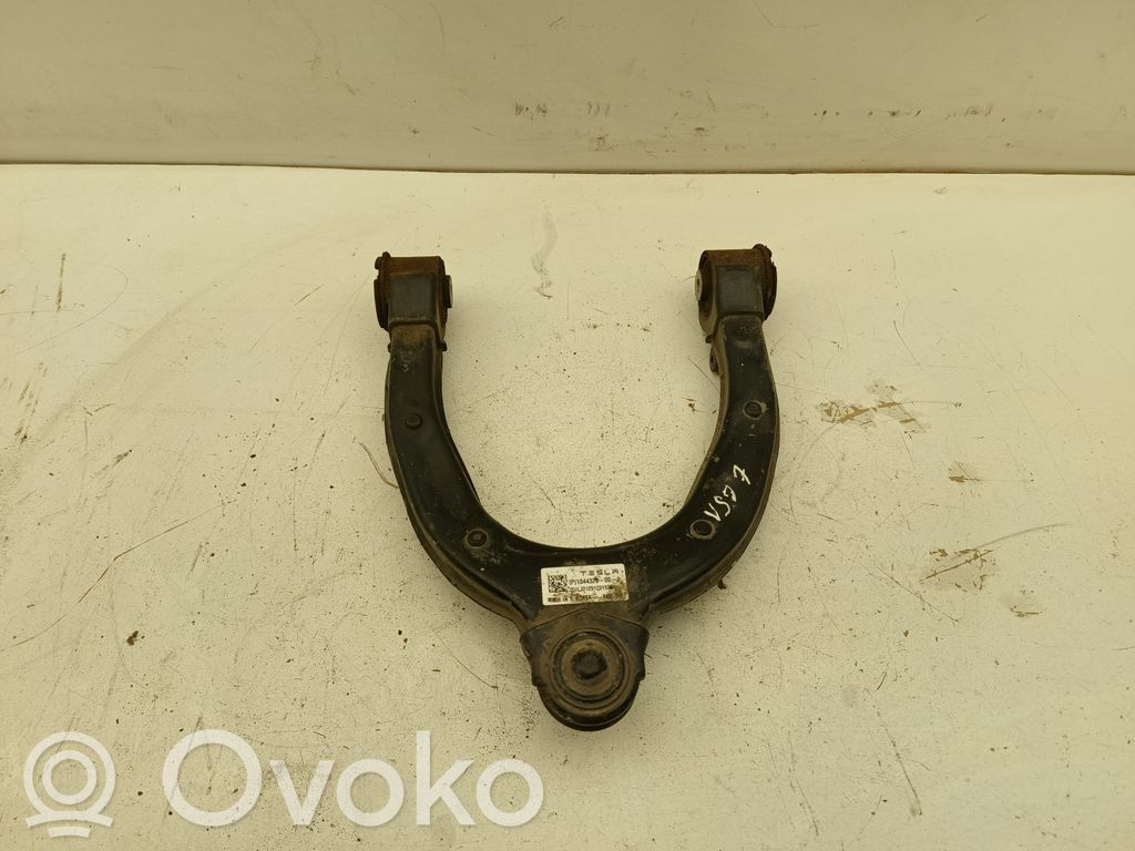 Oberer Querlenker vorne   104432600J