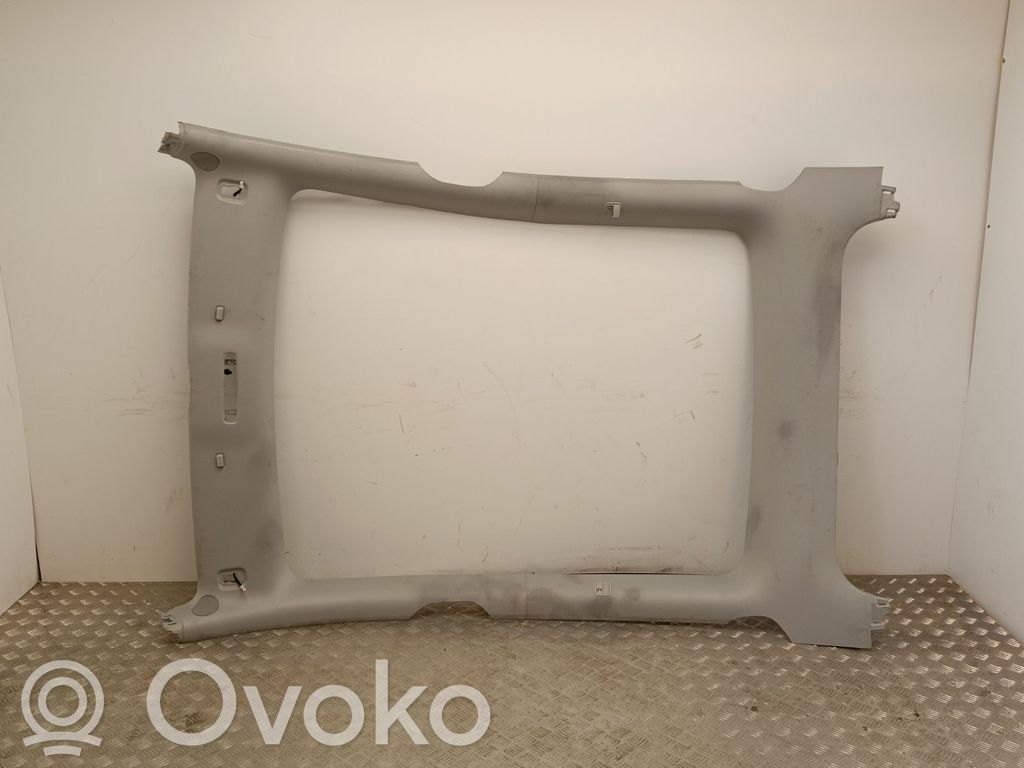 Tesla Model Y Headlining 