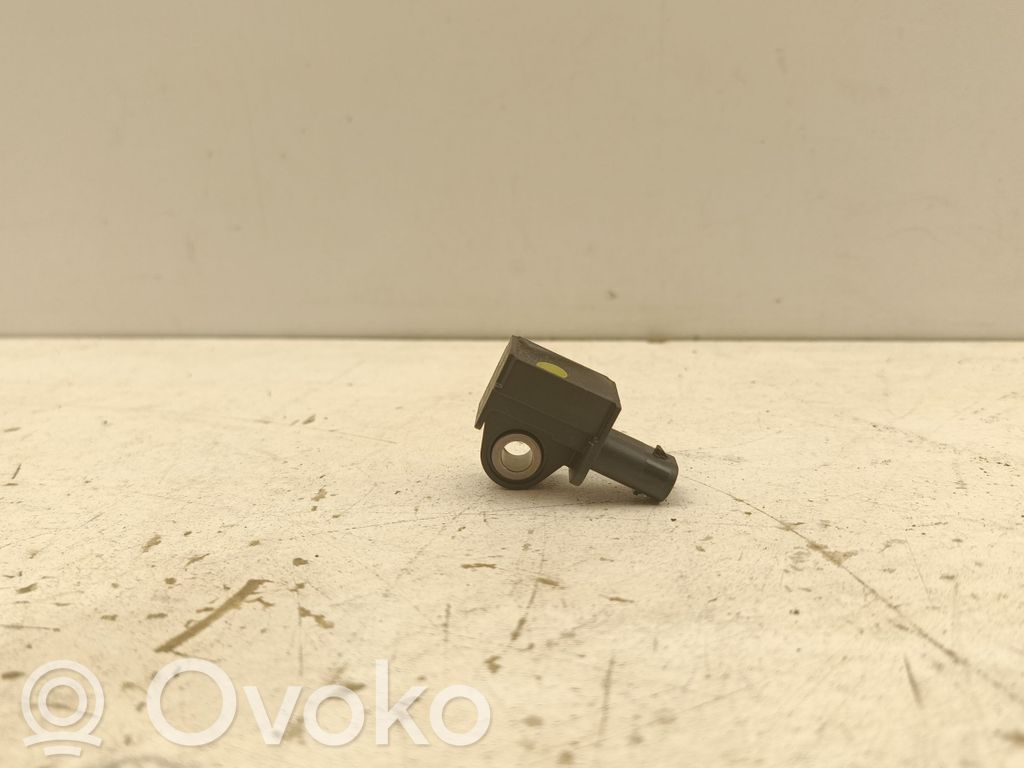Volkswagen Golf VII Oro pagalvių smūgio daviklis 