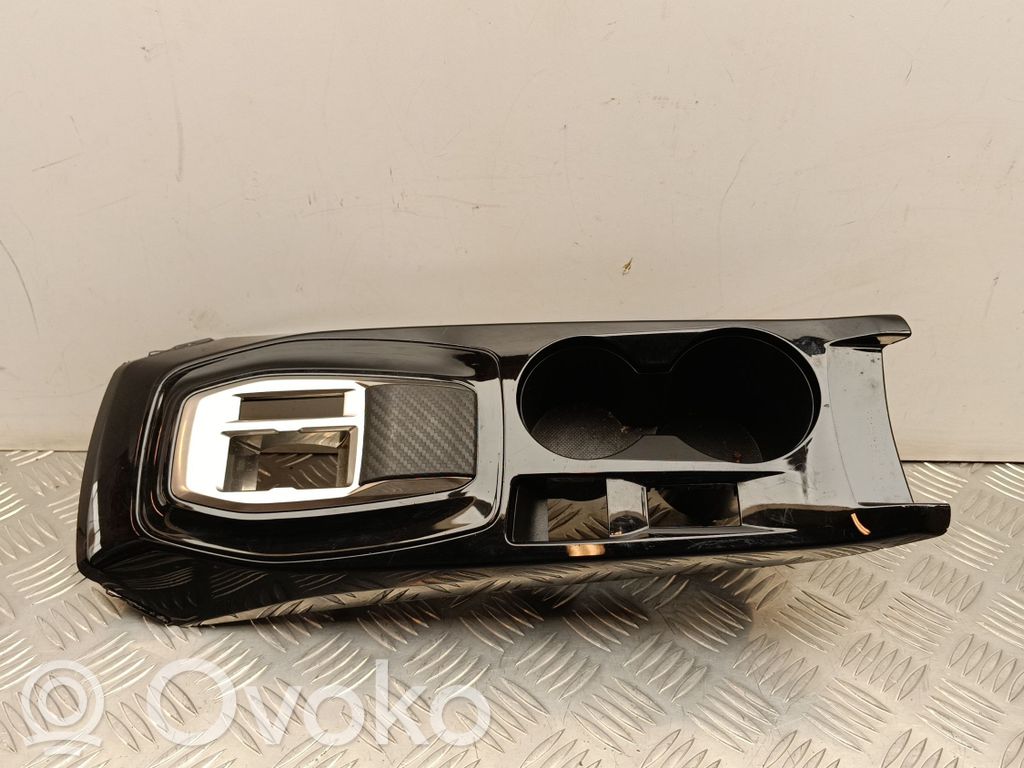 Peugeot 208 II Ramka drążka zmiany biegów 