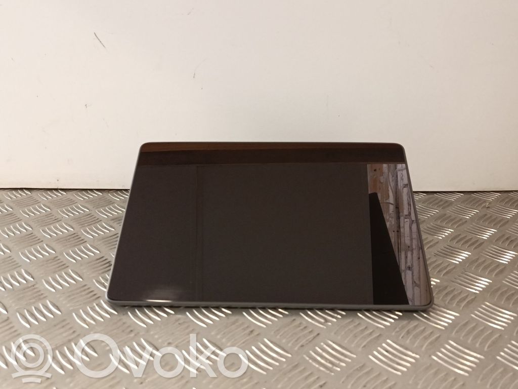Tesla Model Y Screen/display/small screen 
